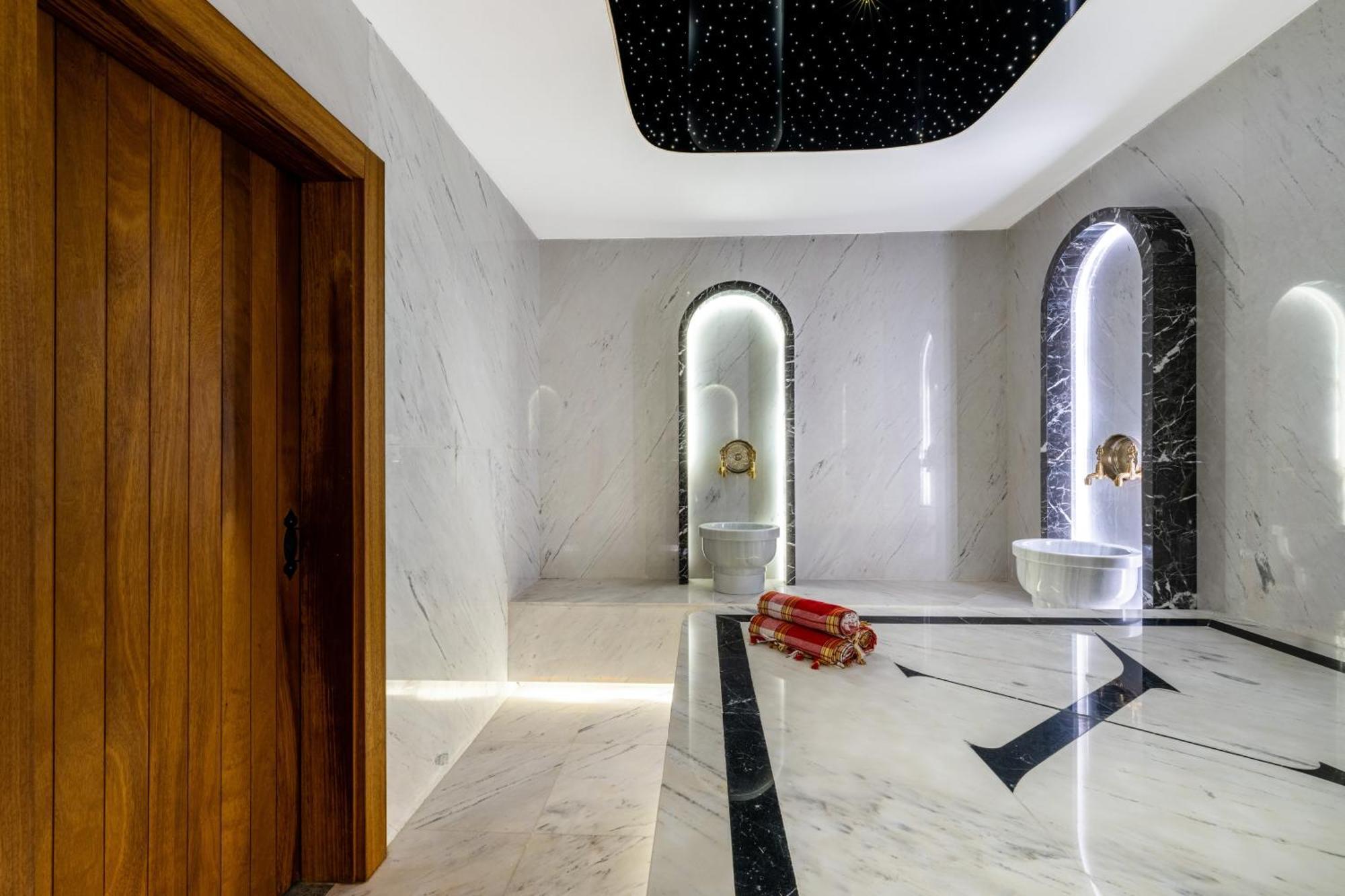 Lexia Hotels Antalia Esterno foto